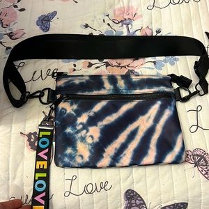 Over the shoulder/ Fanny Pack